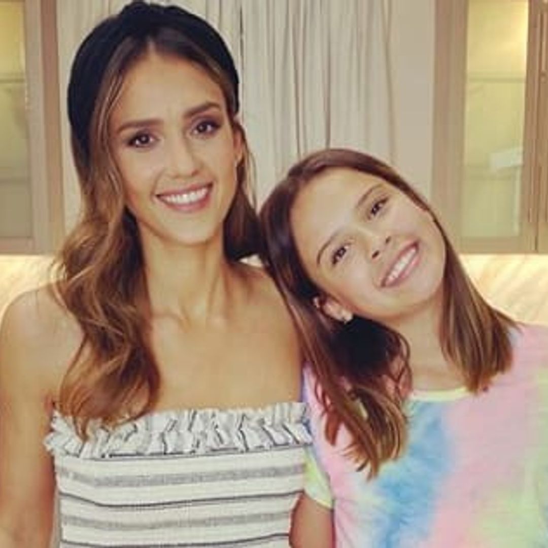 Jessica Alba and her lookalike daughter adorably danced in pajamas together