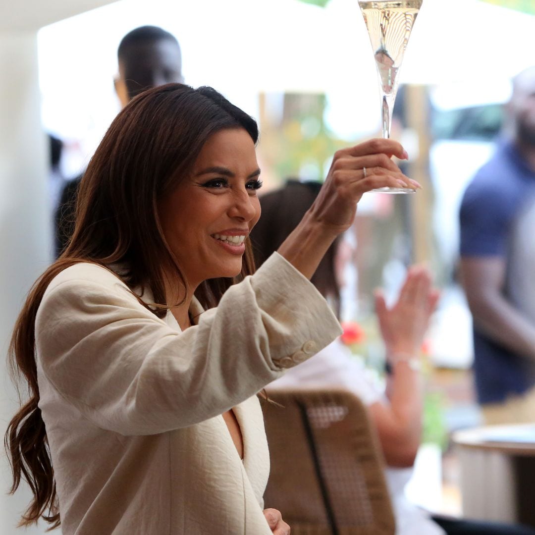 Eva Longoria’s first photo share of the year includes a makeup free selfie, plus an endearing mom and son moment