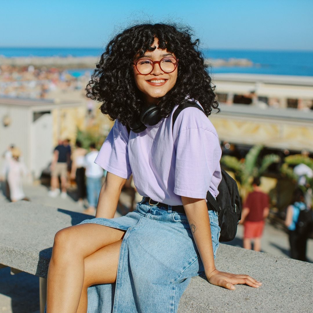 10 midi haircuts trending this summer: From bangs to the modern shag