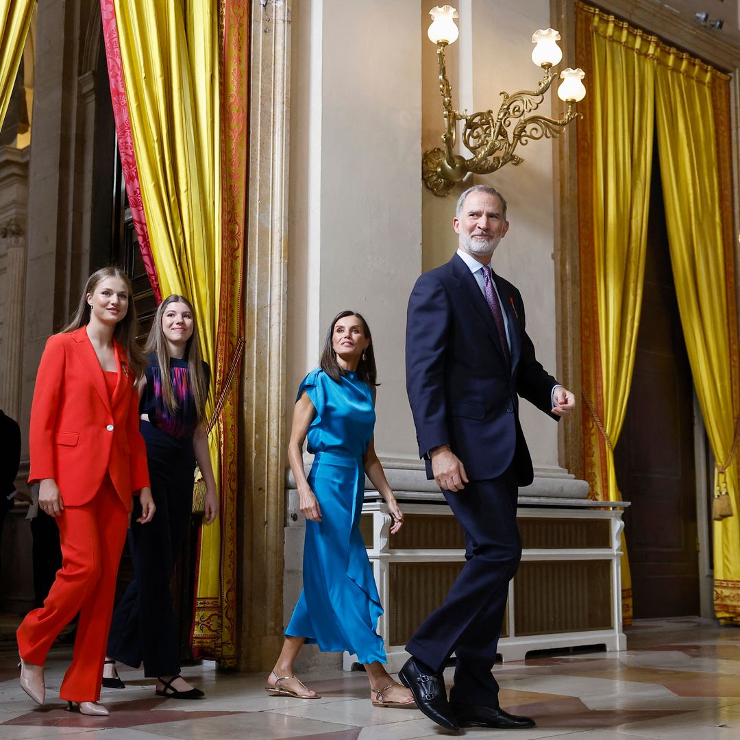 Princess Leonor and Infanta Sofia share loving words for their mom and dad on special anniversary