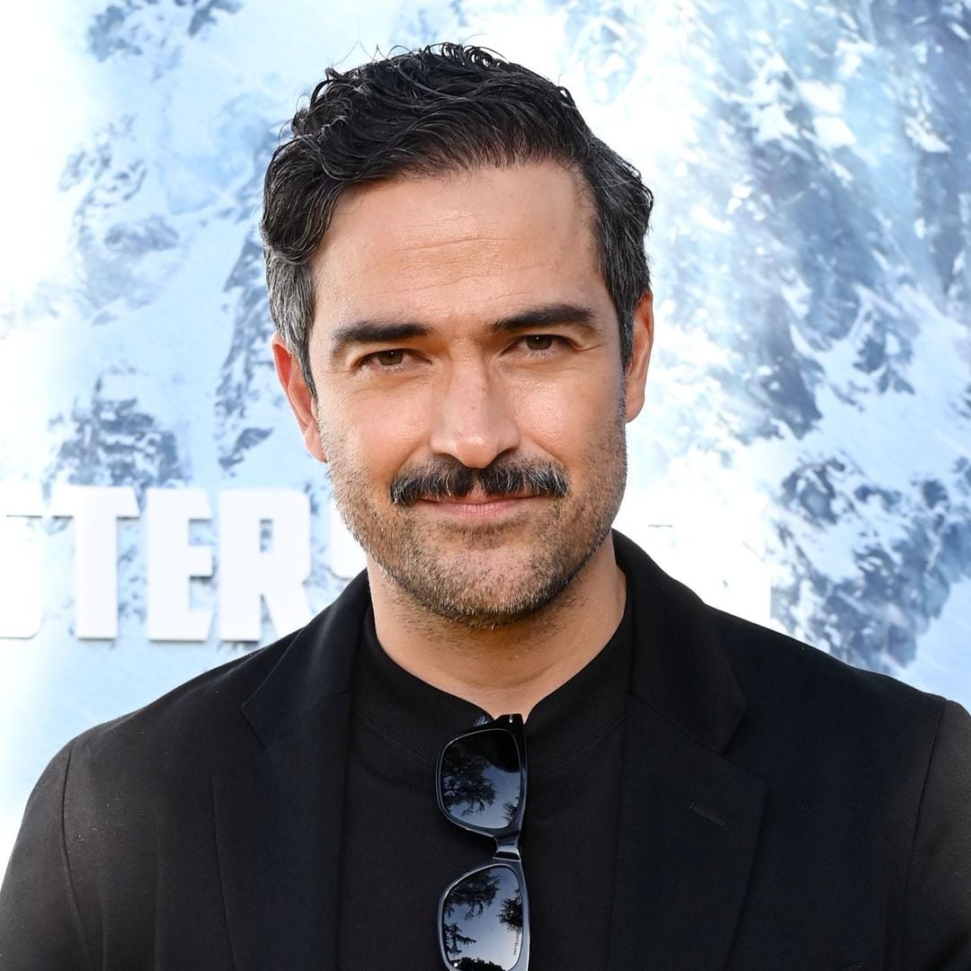 Alfonso Herrera shares an epic throwback with Anahí and Maite Perroni from his RBD days