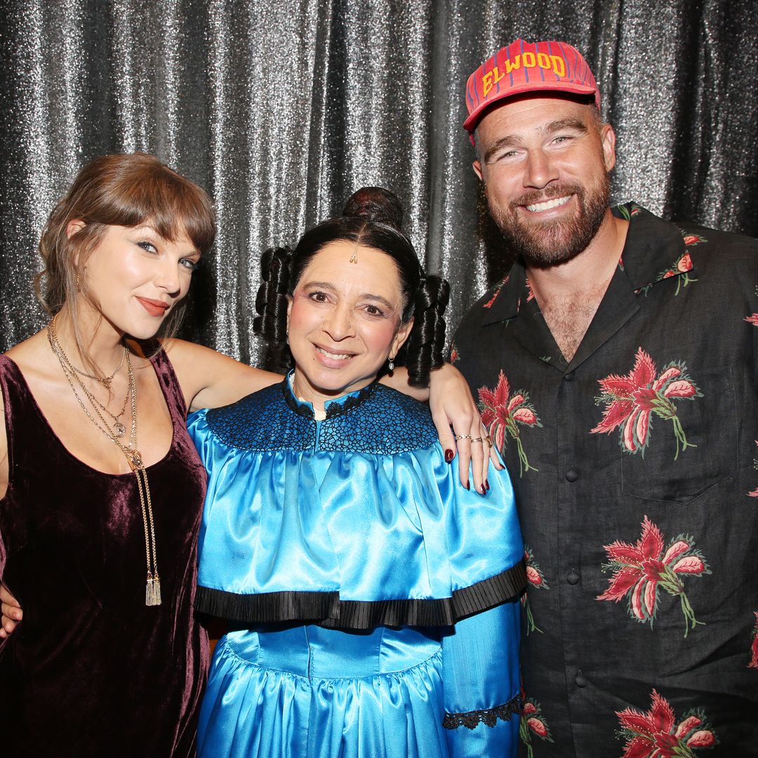 Taylor Swift and Travis Kelce have Broadway date night to see 'Oh, Mary!'