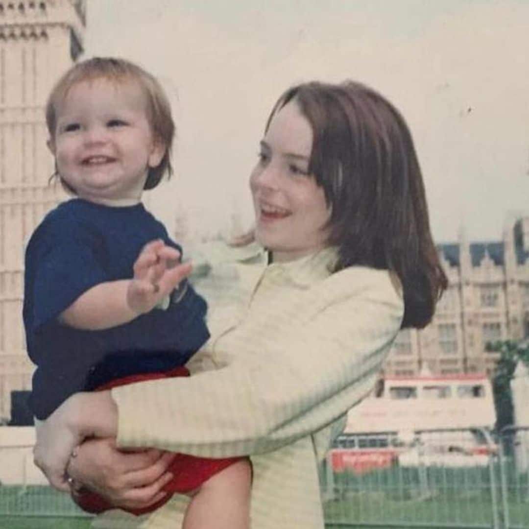 Lindsay Lohan shares epic then and now with her little brother Dakota