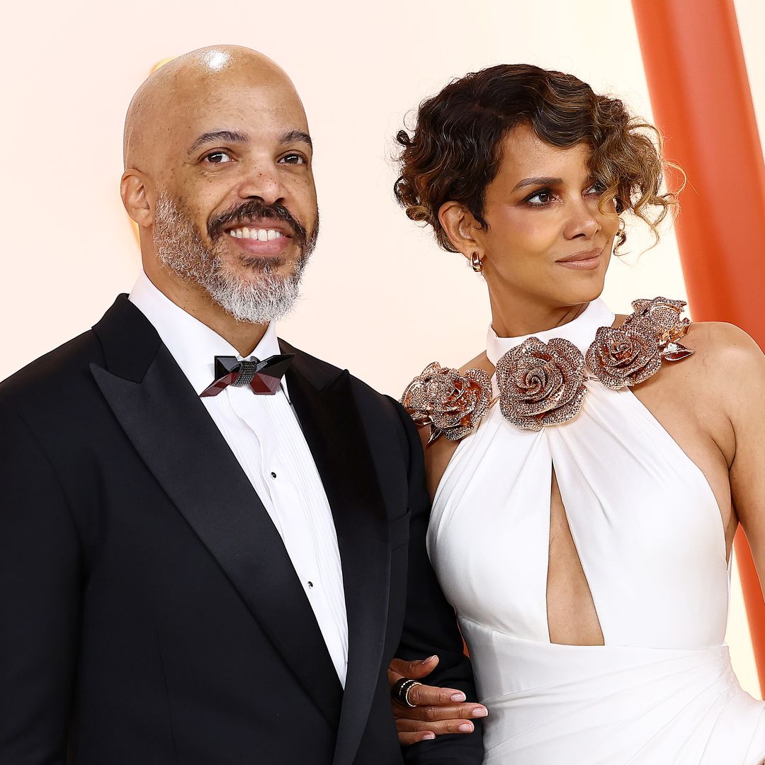 Halle Berry's intimate video with boyfriend Van Hunt causes controversy: 'This is a family page'