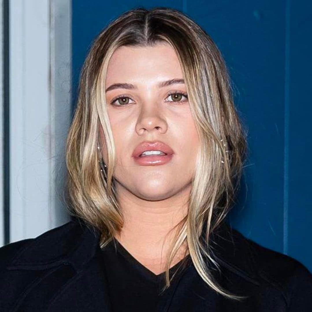 Sofia Richie shares bare belly selfie ahead of her due date