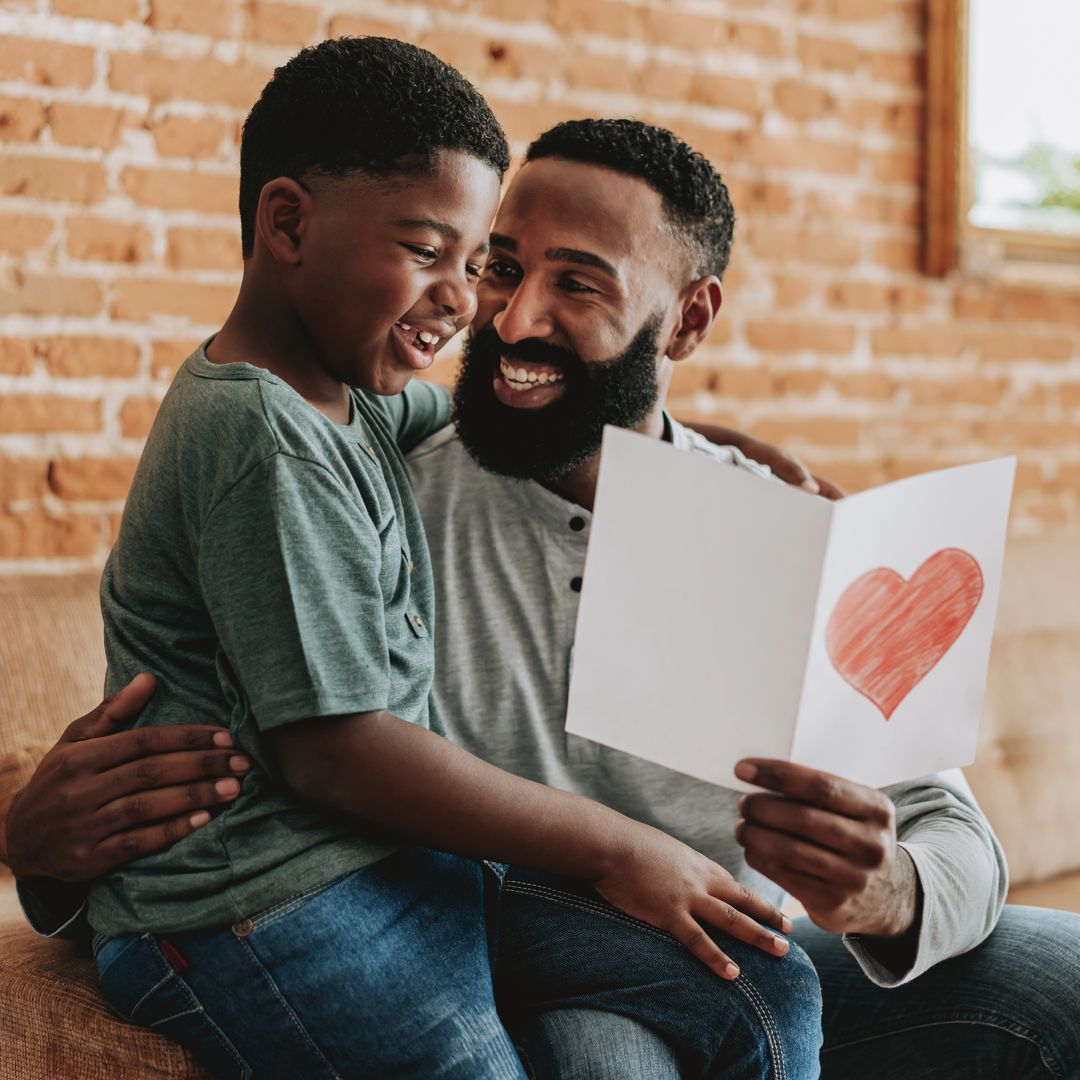 Father's Day messages that express what you want to say to Dad on his special day