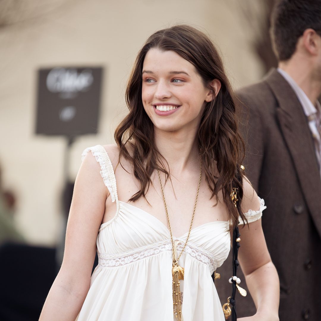 Milla Jovovich's lookalike daughter Ever Anderson attends Paris Fashion Week: Their incredible resemblance