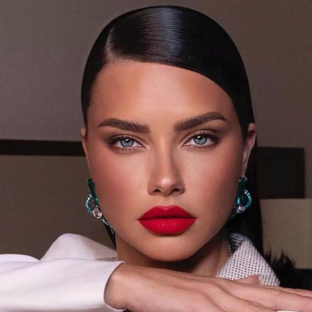 Adriana Lima returns to Victoria’s Secret: ‘The queen has arrived’