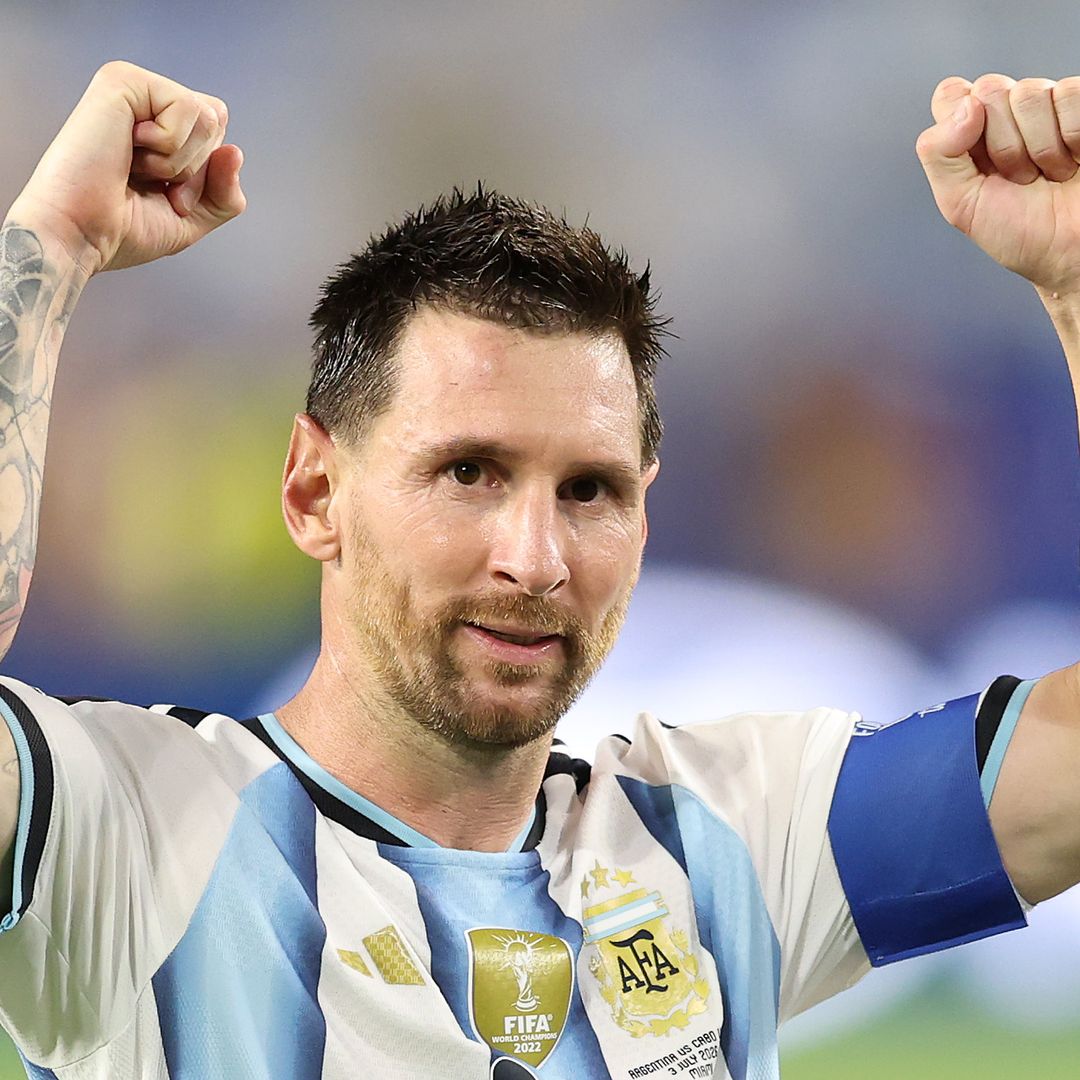 Messi shows special jersey for his Argentina farewell game