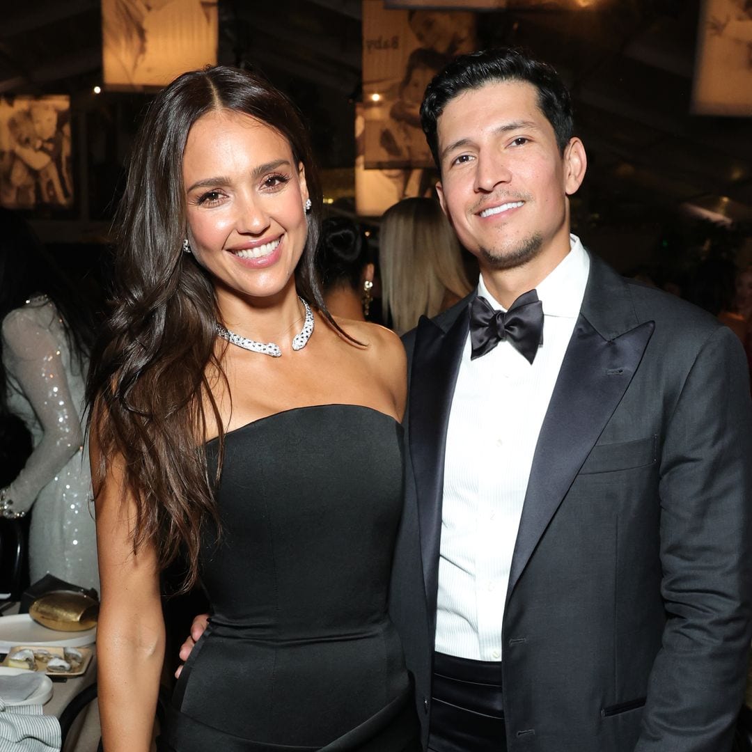 Jessica Alba and Danny Ramirez’s holiday date in Miami is all about matching style