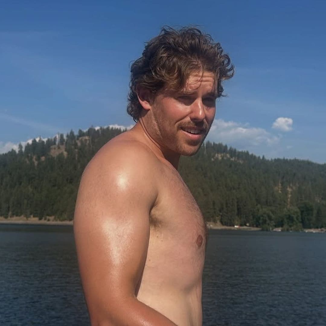 Christopher Schwarzenegger shows off weight loss in a shirtless photo with a mystery woman