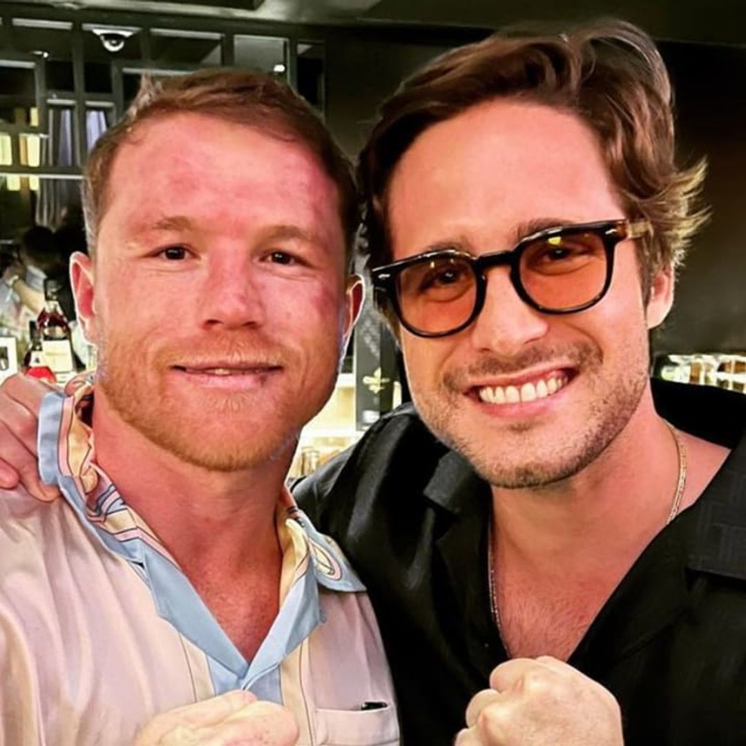 Canelo Álvarez and Diego Boneta sing karaoke together during a night out