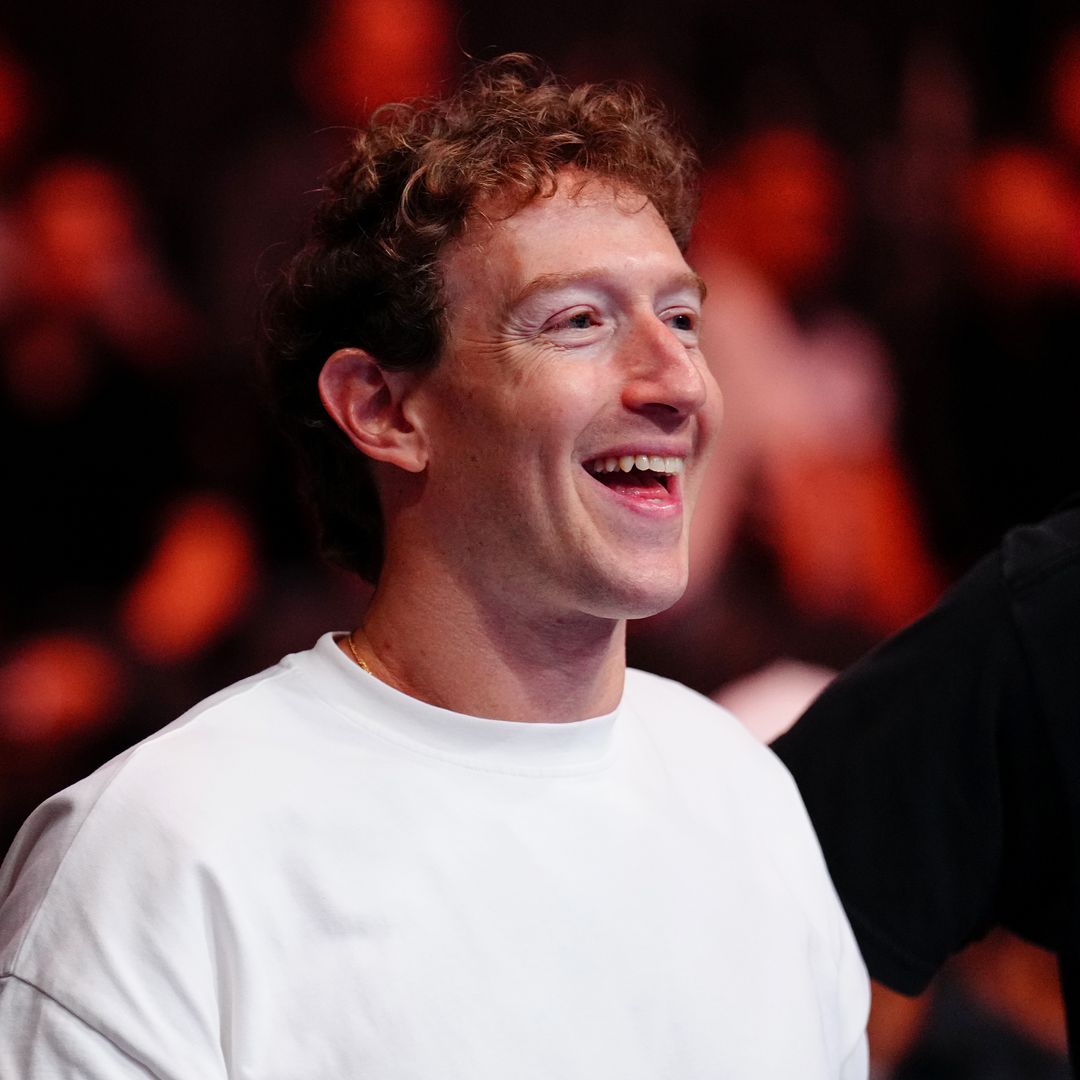 Mark Zuckerberg completes the super hard Murph Challenge on Memorial Day