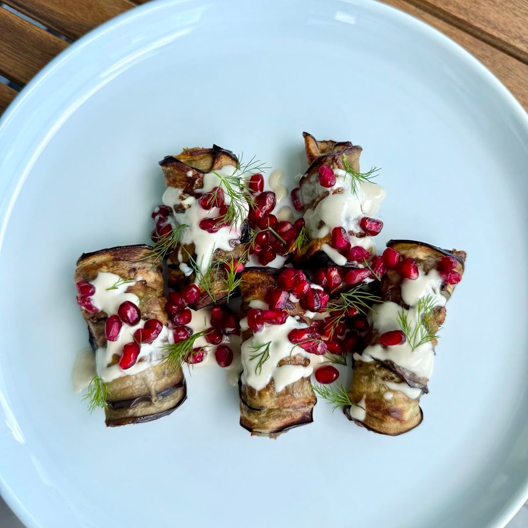 Recipe: Delicious Stuffed Eggplant Rolls with Chickpeas and Walnuts