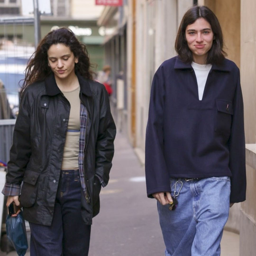 Rosalía and Loli Bahía, pure chemistry as they stroll hand in hand through Madrid just hours before her concert: “Can’t wait”