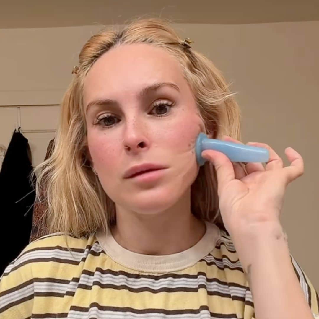 Rumer Willis shares a step-by-step of her low-tech wrinkle-free morning routine