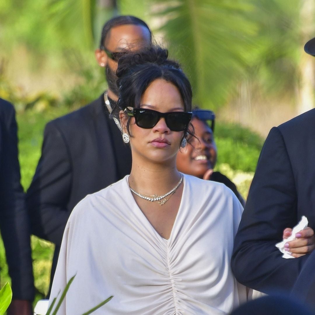 Rihanna returns to Barbados for her father's funeral [PHOTOS]