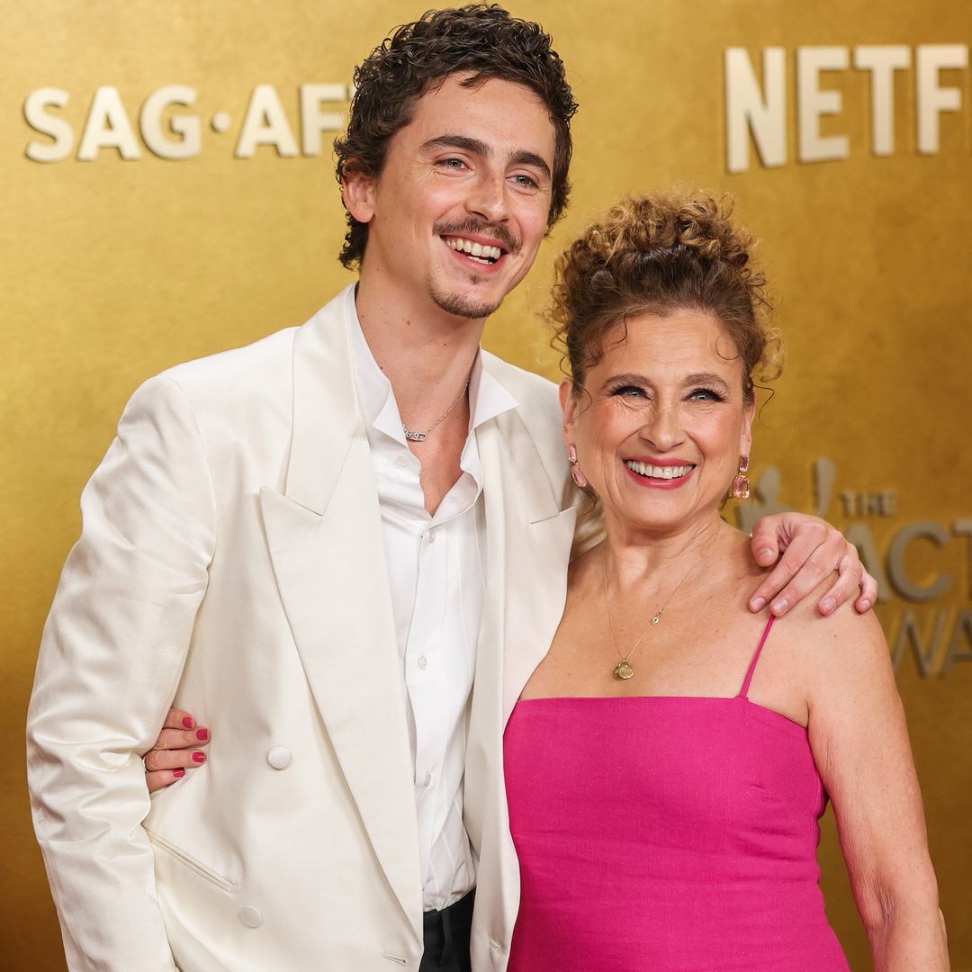 Why did Timothée Chalamet take his mom instead of Kylie Jenner to the Actor Awards?
