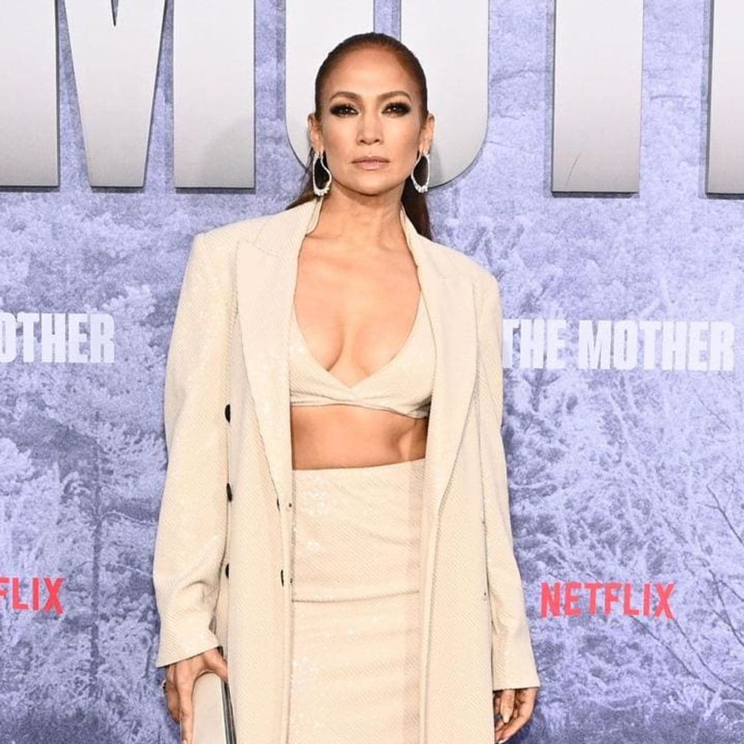 Jennifer Lopez shares stunning bikini pics in her August update