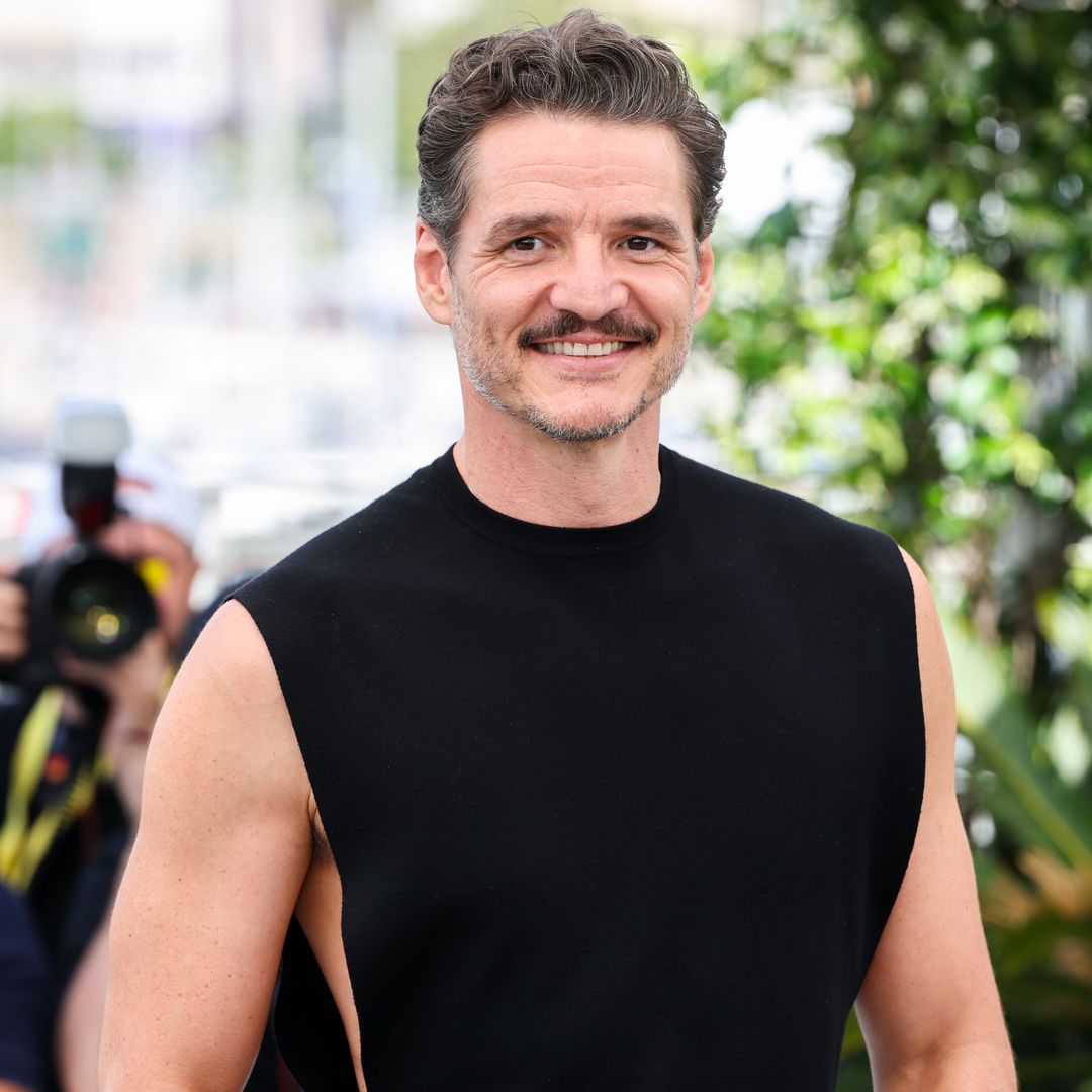 Pedro Pascal is having a fun time in Mexico with Ana de la Reguera and Omar Apollo
