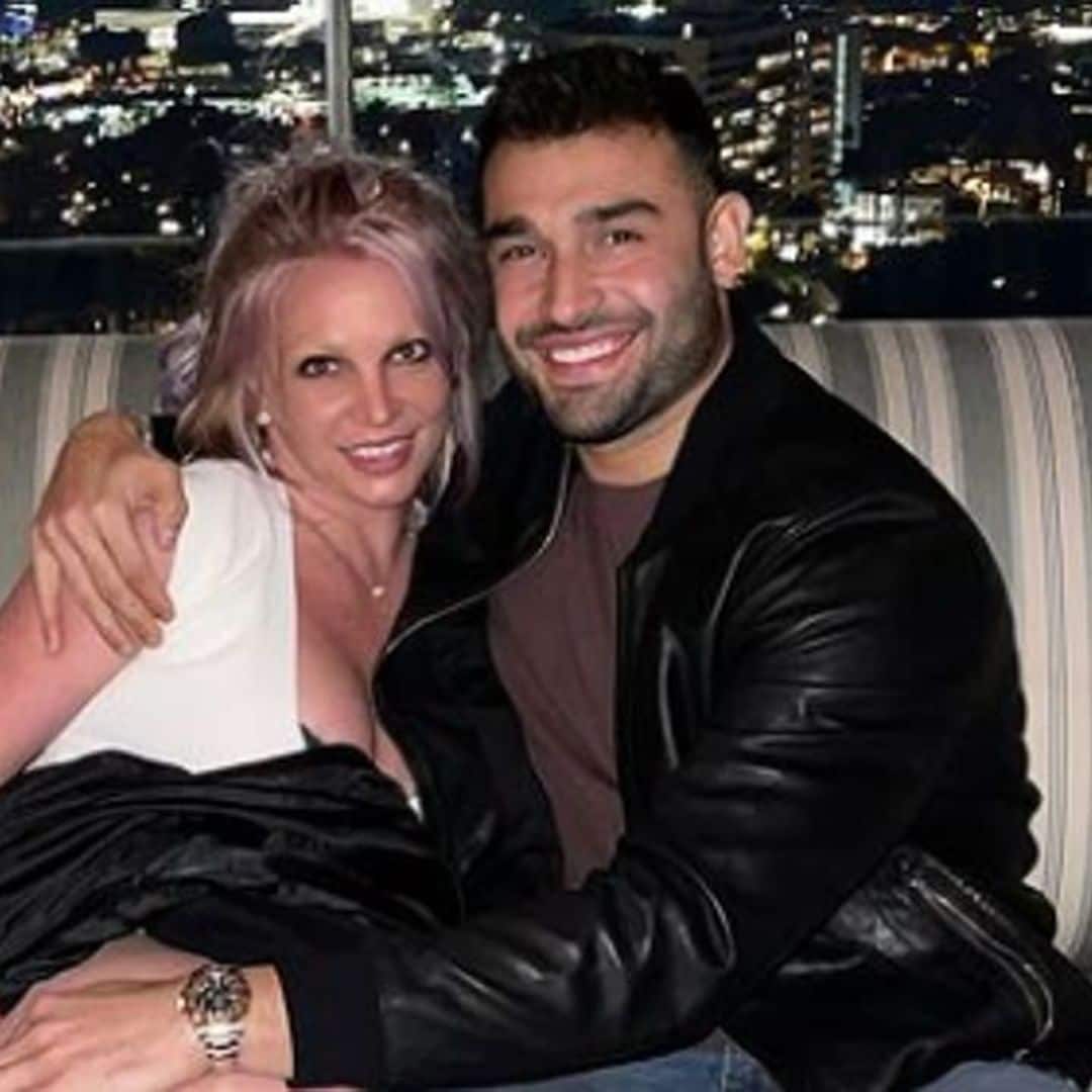 Britney Spears mysteriously deletes her Instagram, fans go to Sam Asghari for answers
