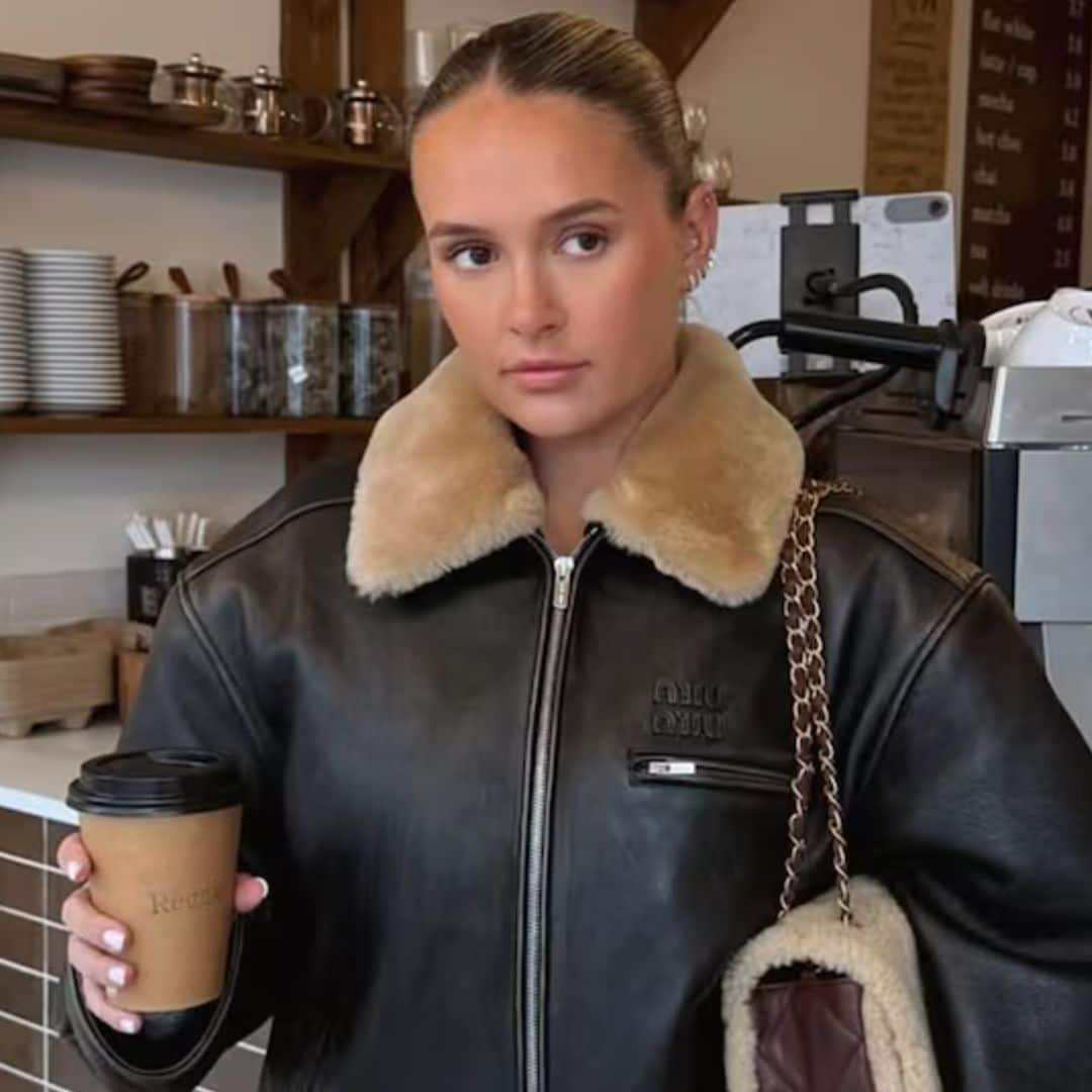 Why has drinking hot water gone viral? Discover its benefits