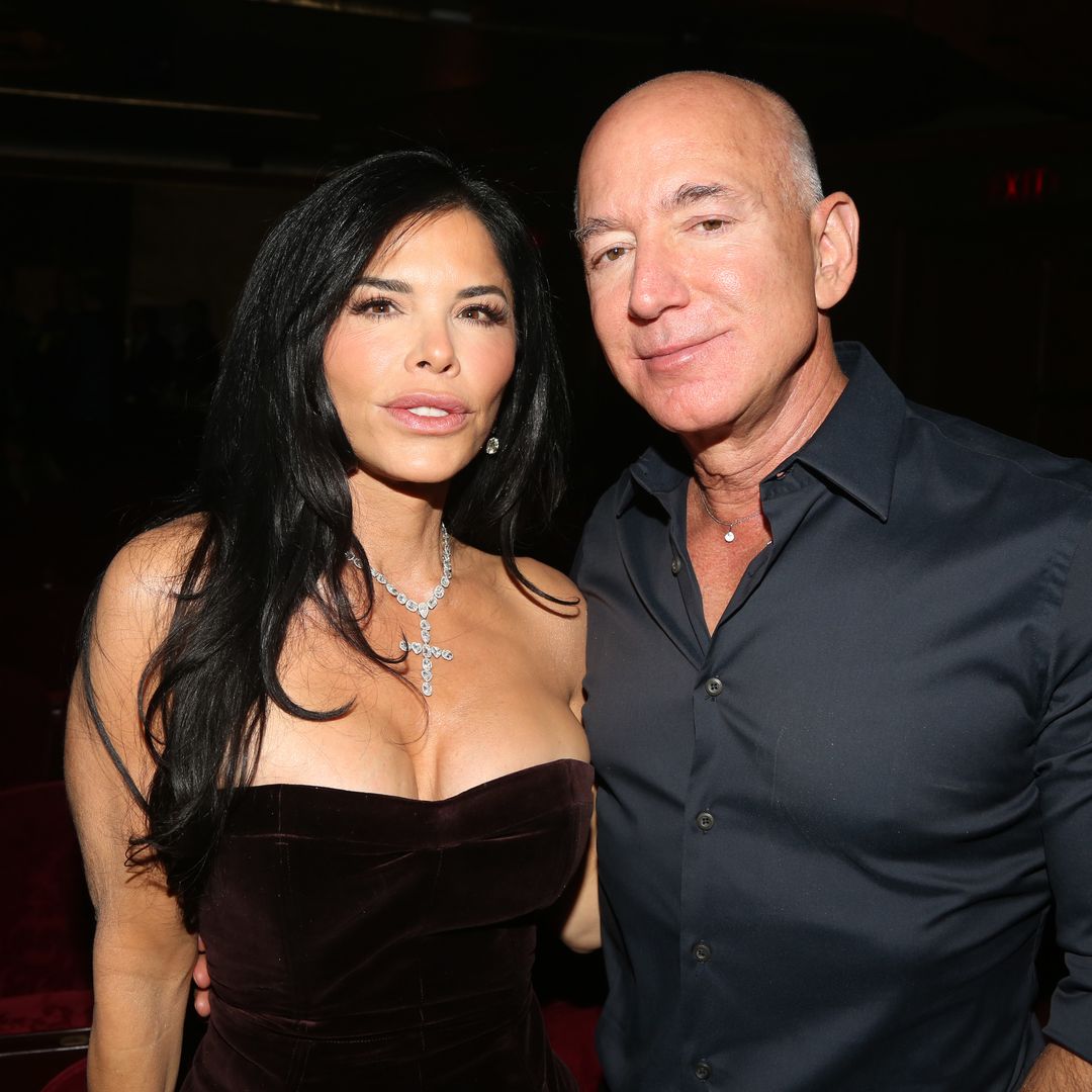 Jeff Bezos and Lauren Sánchez relax at Stagecoach amid Blue Origin flight backlash