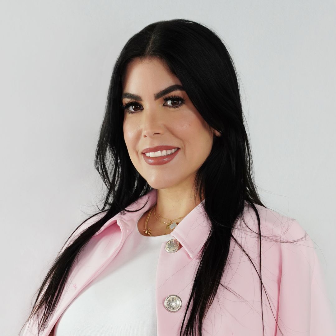 Ibett Sanchez, Latina Powerhouse