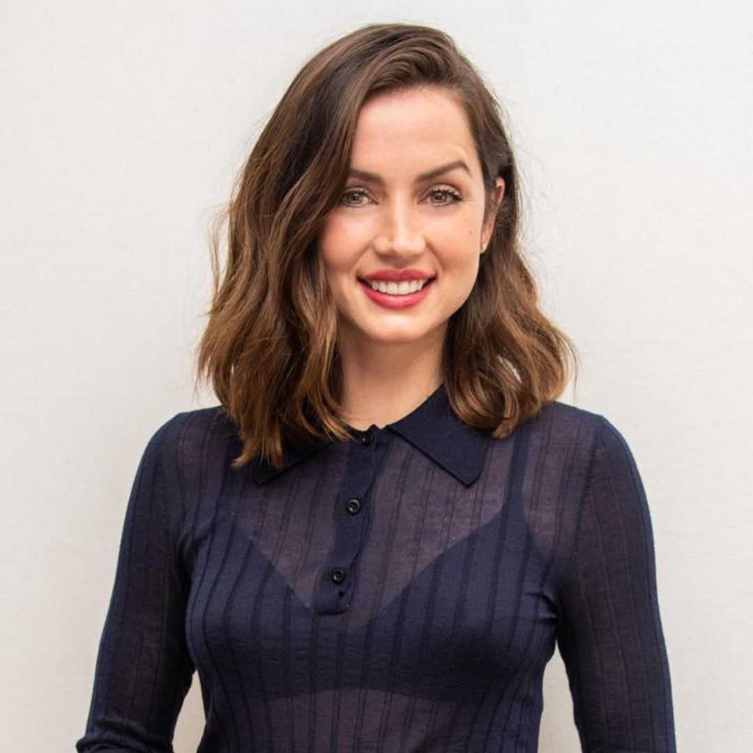 Ana de Armas wore an all-white outfit that showed off her toned legs