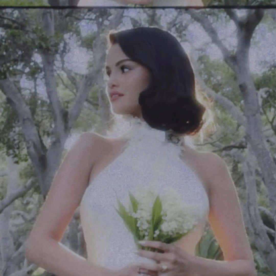 Selena Gomez deslumbra con su vestido de novia de inspiración vintage: todos los detalles
