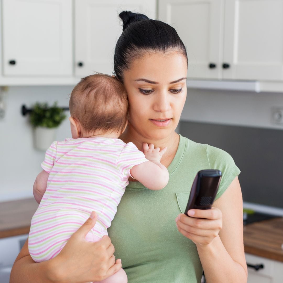 5 apps and websites every mom needs to track pregnancy, child development, and find her village