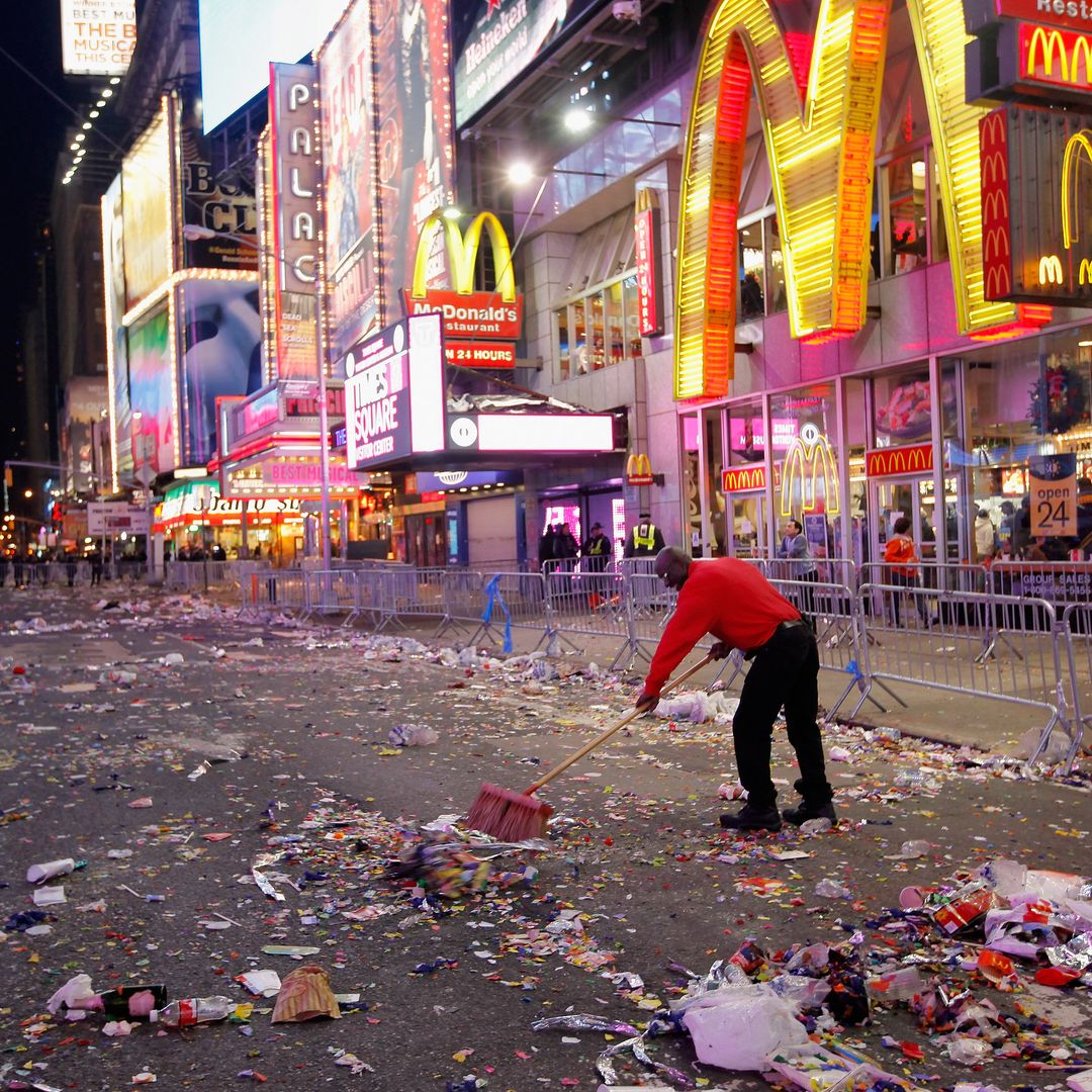 Cleanup: 3,000 pounds of trash removed overnight