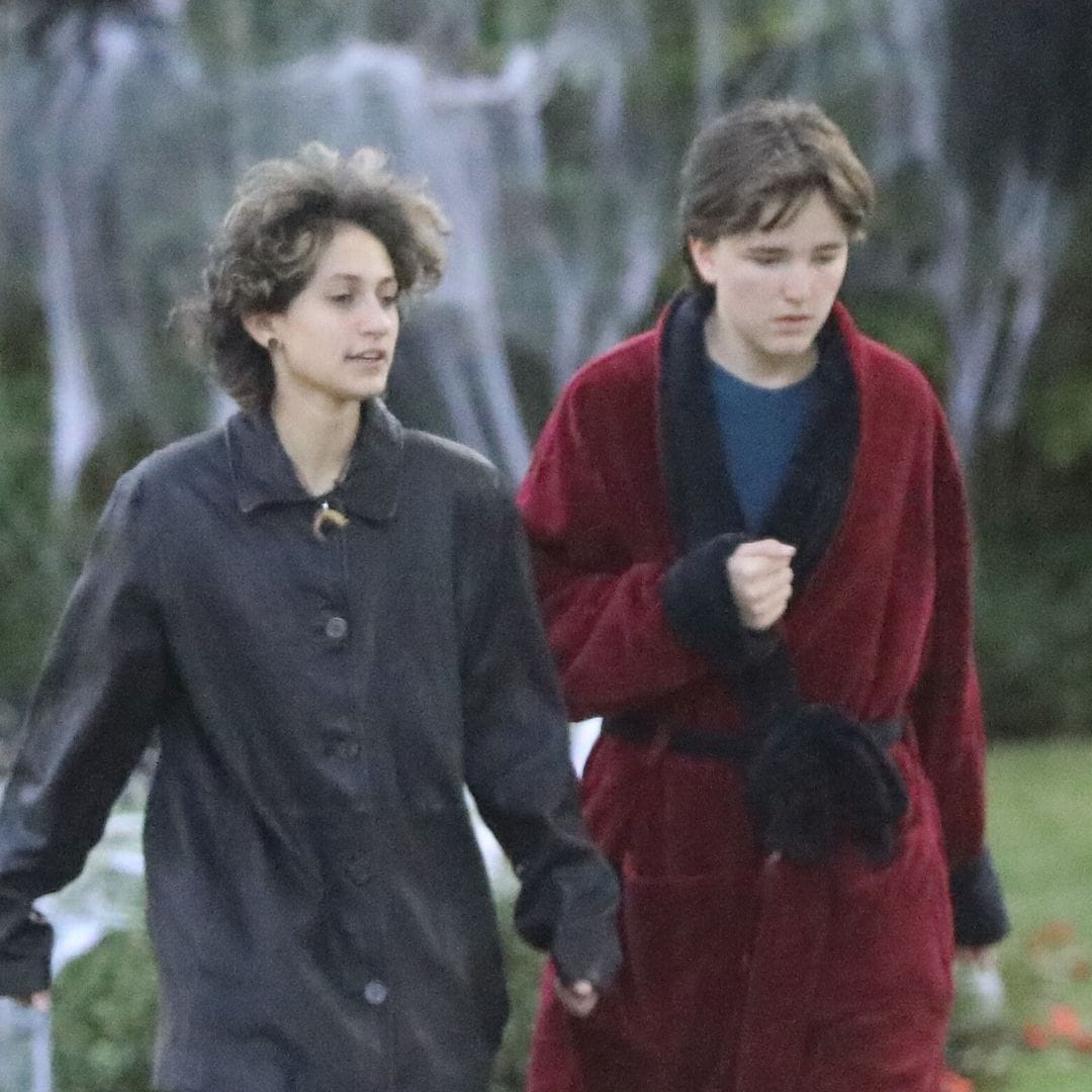 Ben Affleck and Jennifer Lopez’s kids Fin and Emme reunite for fun Halloween night out