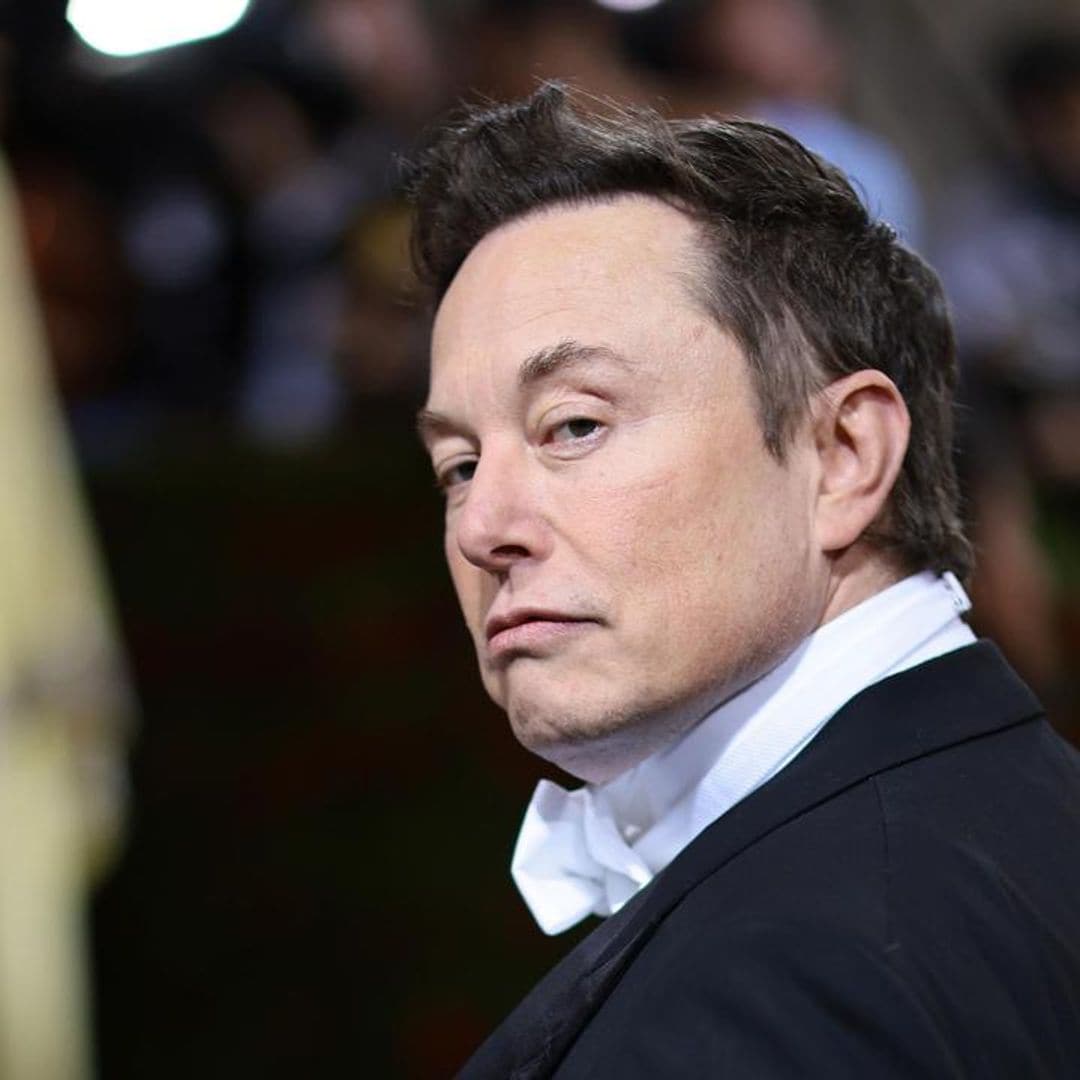 Elon Musk’s daughter will change her last name to cut familiar ties with her dad