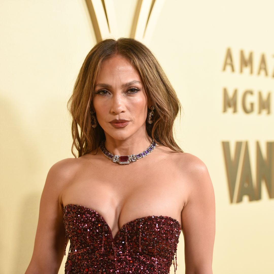 Jennifer Lopez turns heads in a racy, revealing gown at pre-Golden Globes party