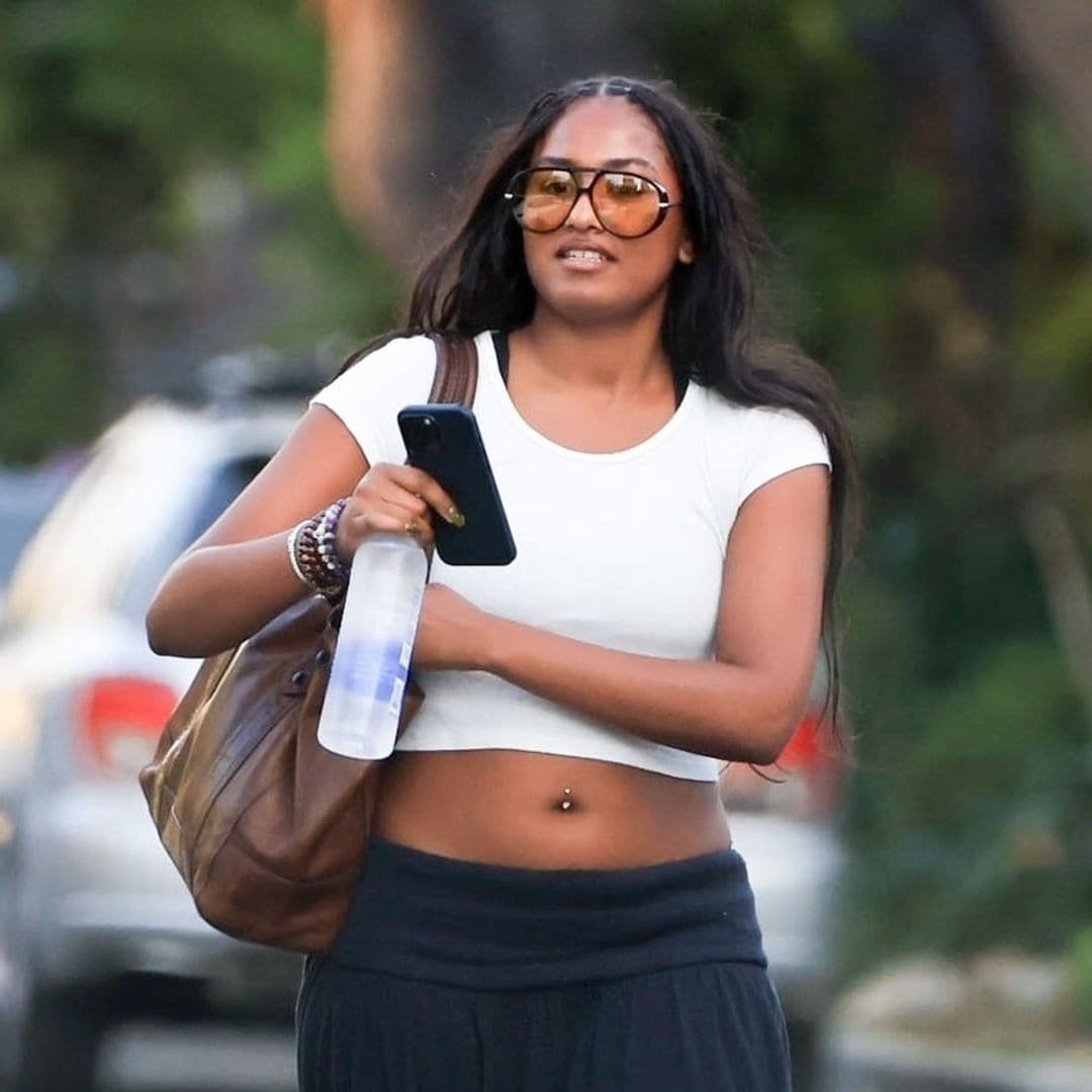 Sasha Obama brings back Y2K fashion with chic toe jewelry in L.A. outing
