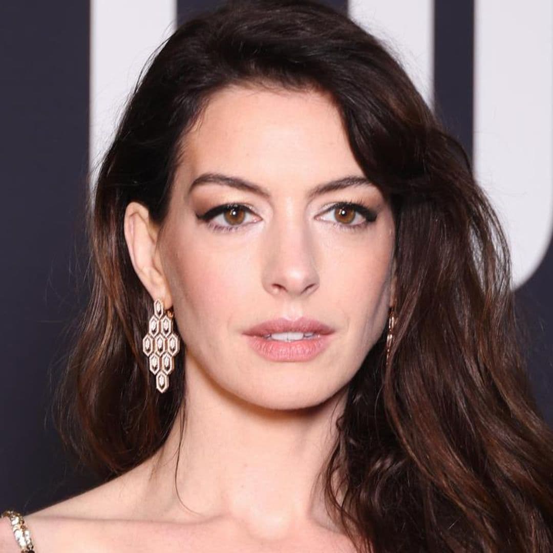 Anne Hathaway’s beauty secrets for a youthful-looking skin
