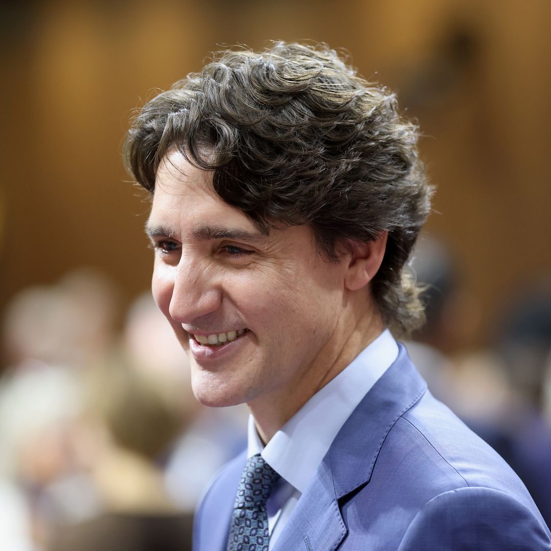 Justin Trudeau's friends share how the politician reportedly feels about Katy Perry