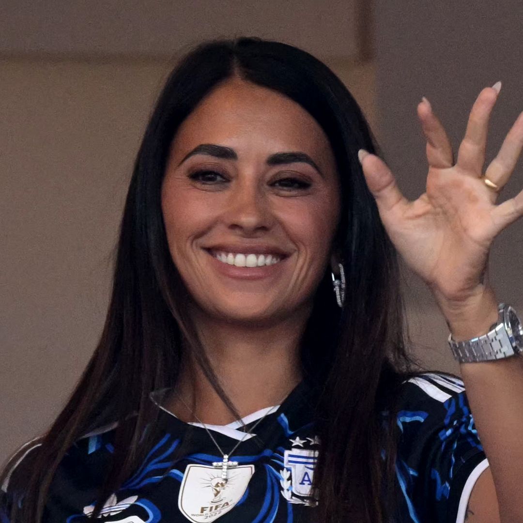 Antonela Roccuzzo shows off her toned abs as she embraces summer after Argentina's World Cup loss