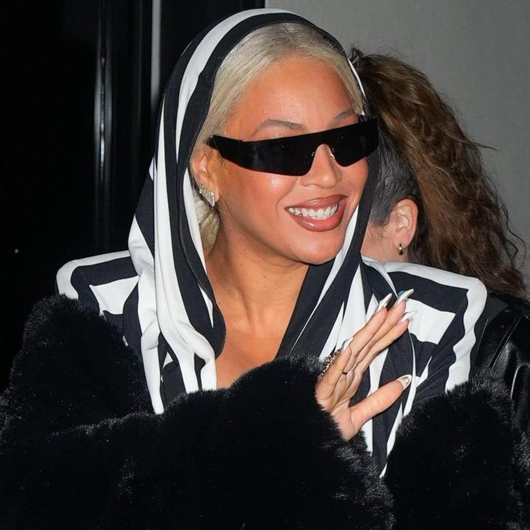 Beyoncé debuts hair transformation: From platinum blonde to honey blonde
