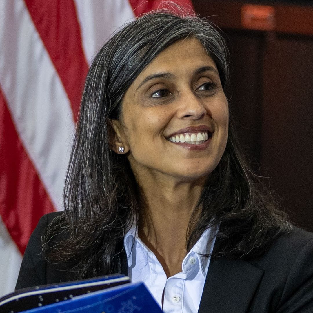Second Lady Usha Vance teams up with NASA astronaut at space center: 'This is really exciting for me'