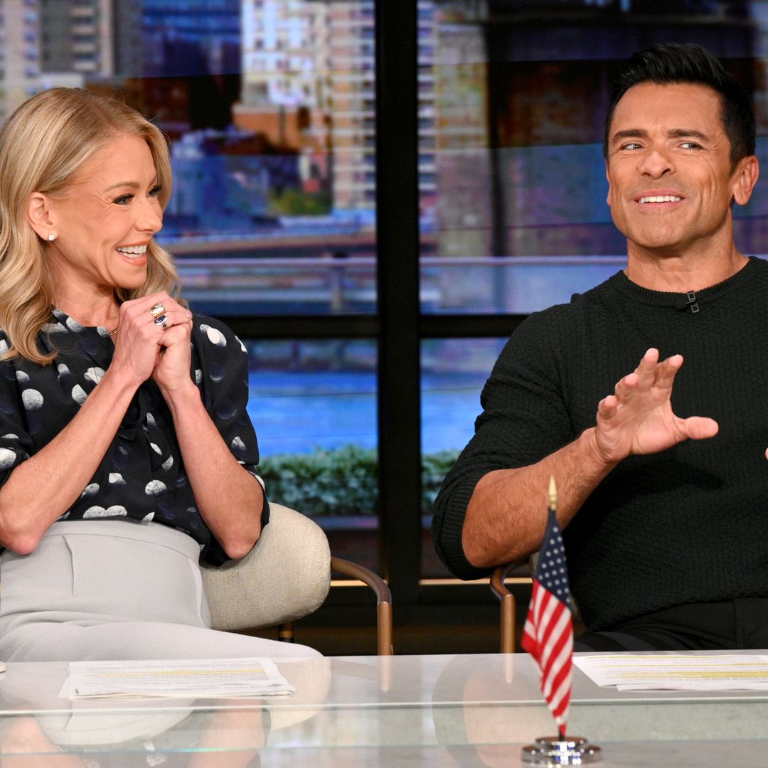 Kelly Ripa shuts down Mark Consuelos' wild theory with perfect comeback
