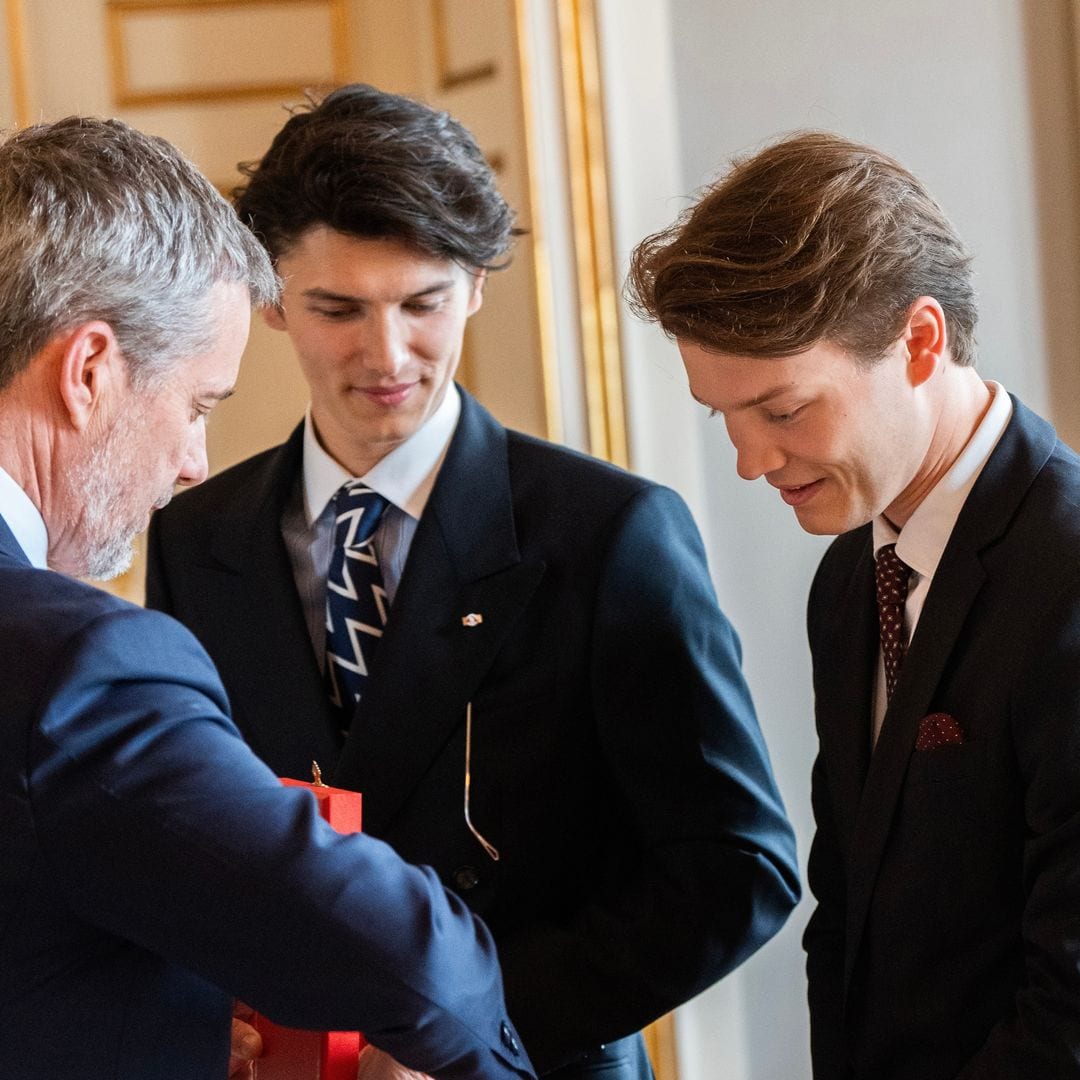 King honors nephews whose titles were previously changed