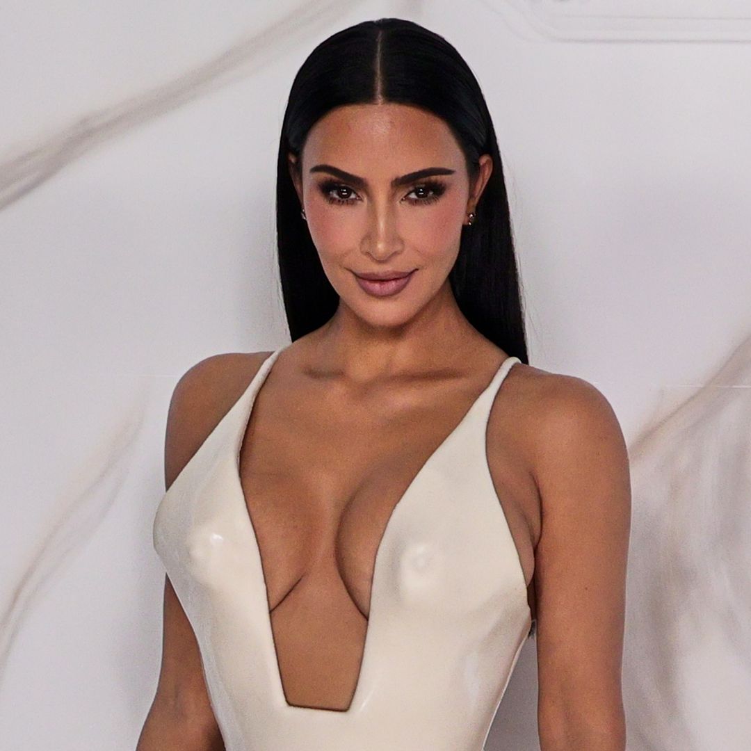 Kim Kardashian is ‘freaking out’ over her birthday surprise — Elizabeth Taylor’s famous emeralds