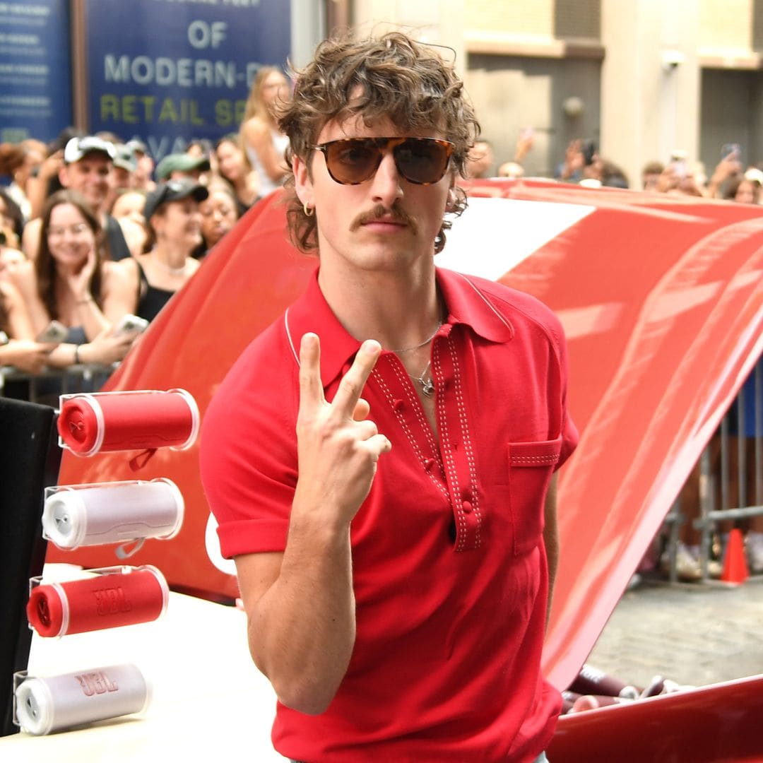 Benson Boone drives NYC fans wild with surprise backflip: Plus his fitness routine and diet revealed