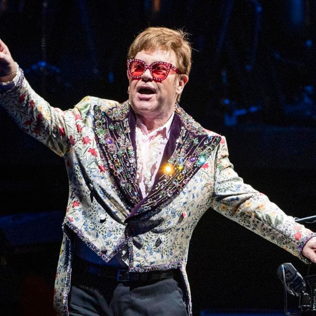 Elton John faced terrifying situation when his private jet was forced to make emergency landing: ‘horrible to see’