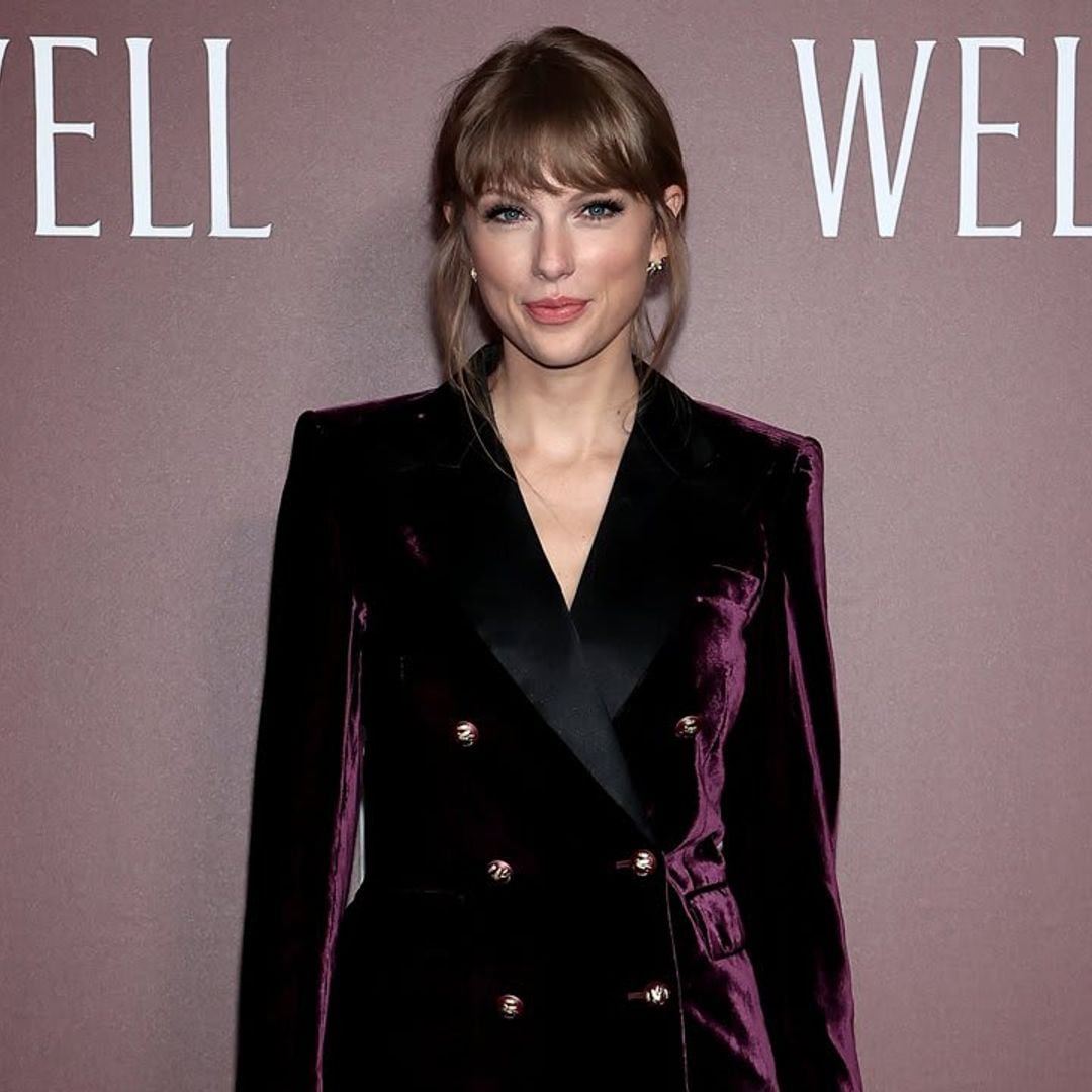 Taylor Swift’s dress is being compared to that iconic Princess Diana dress