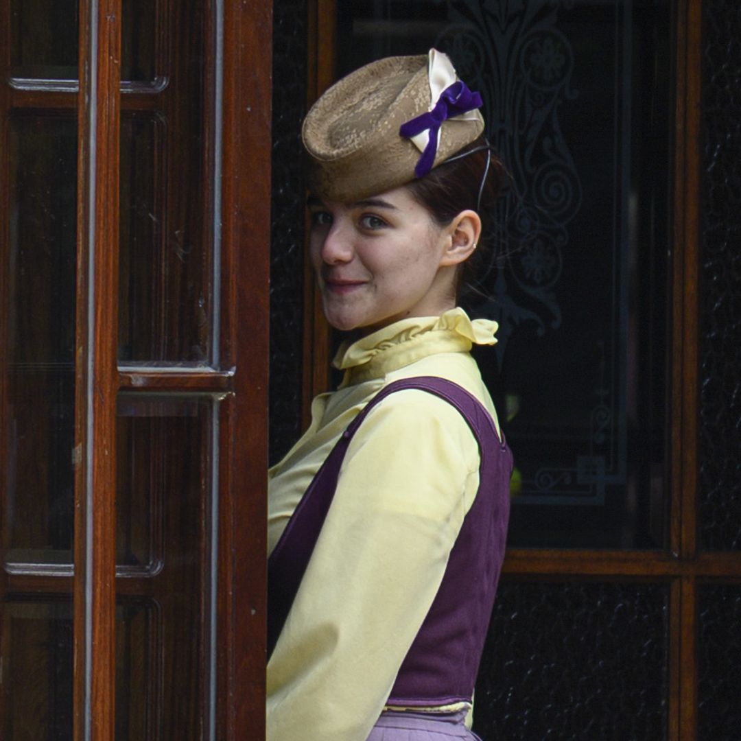 Suri Noelle makes her acting debut in Scotland, following in Katie Holmes and Tom Cruise's footsteps