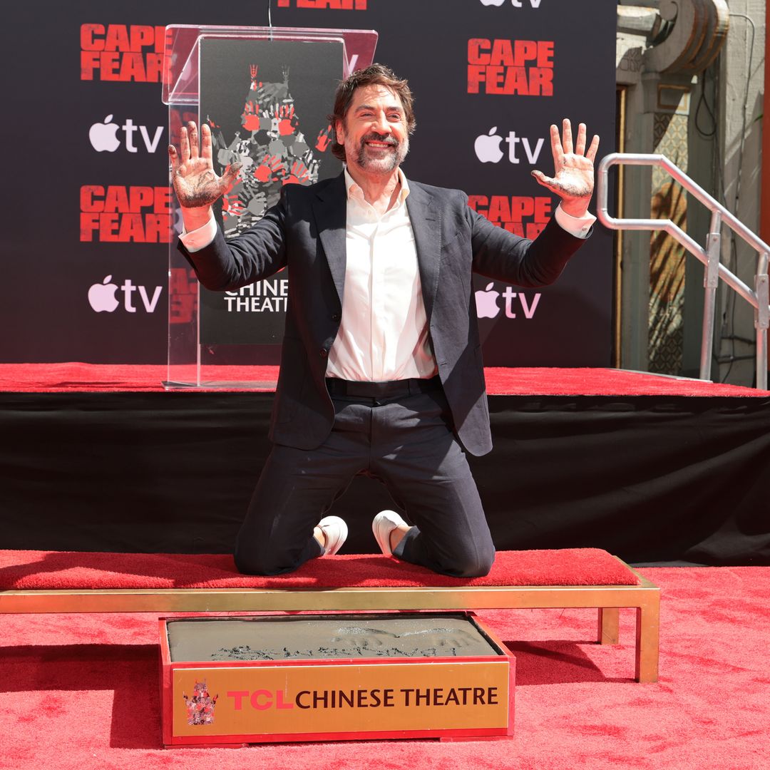 Javier Bardem honors his mother during historic Hollywood ceremony