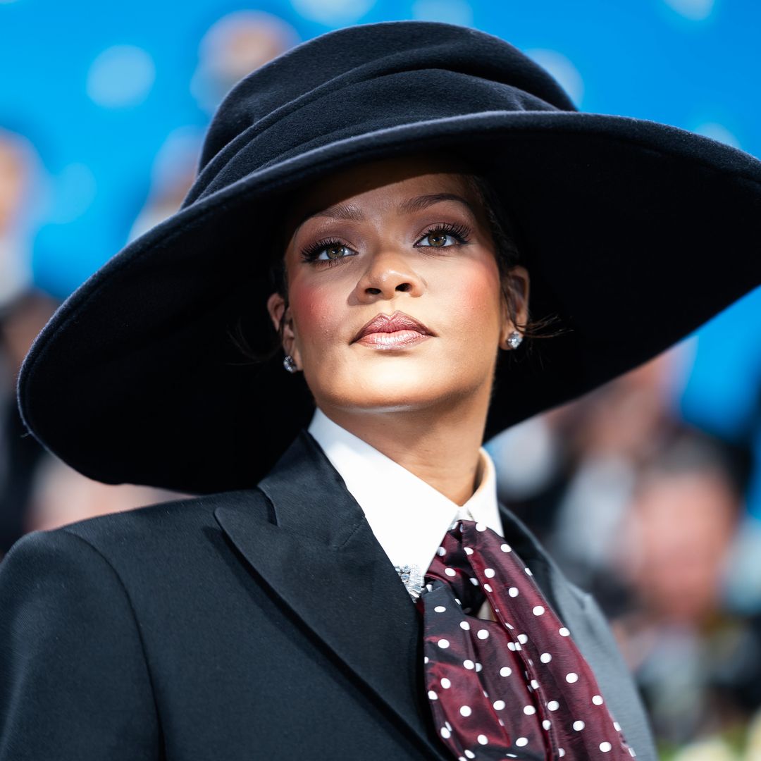 Rihanna's fans react to her unexpected new song